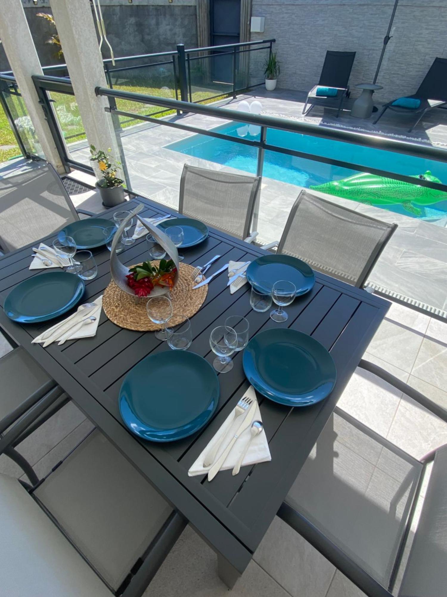 Villa Lanais Baie-Mahault Exteriér fotografie