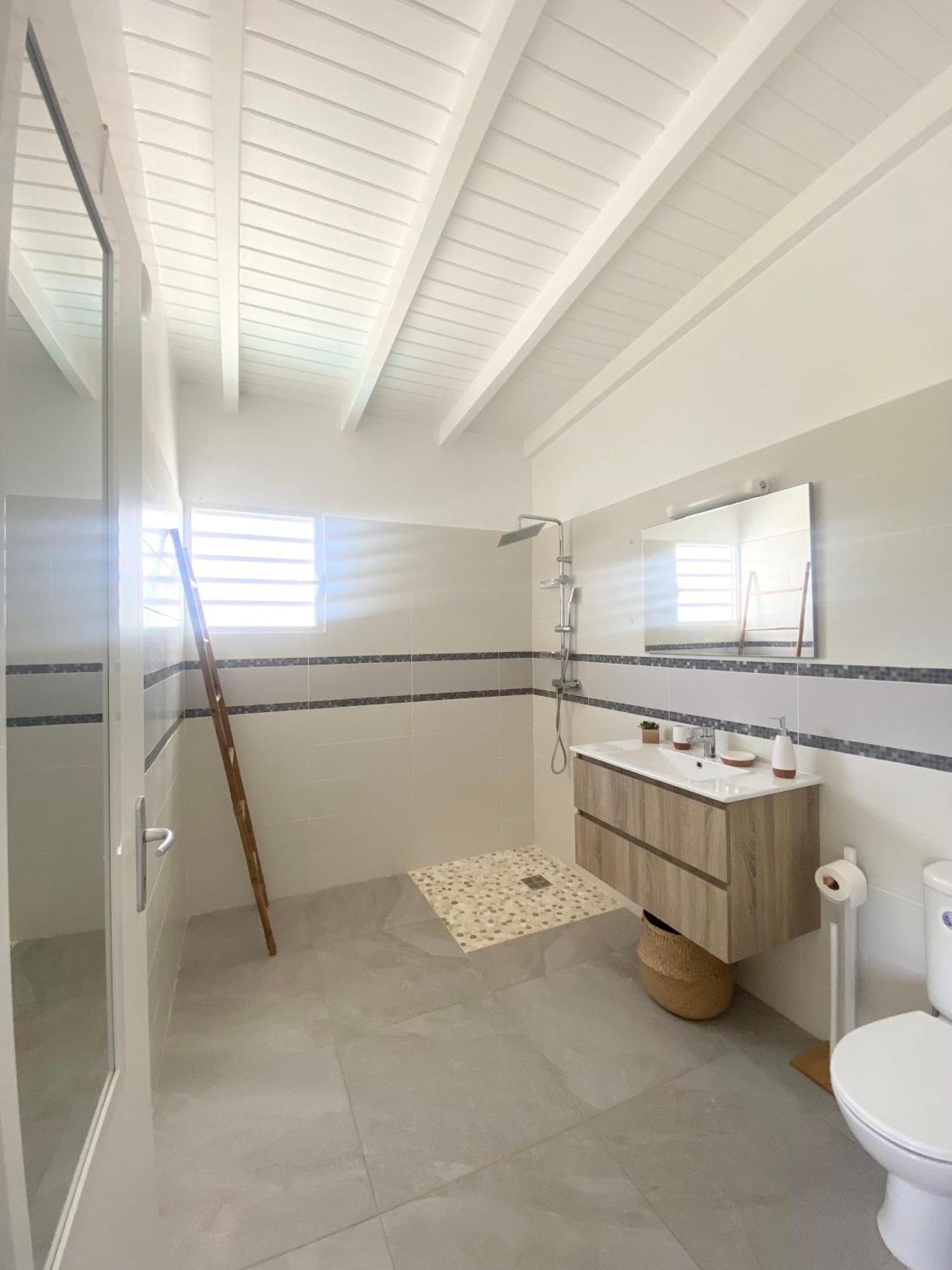 Villa Lanais Baie-Mahault Exteriér fotografie